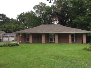 242 Marion Dr, Baton Rouge, LA 70806