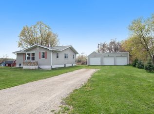 8485 Vinton Ave NW, Sparta, MI 49345