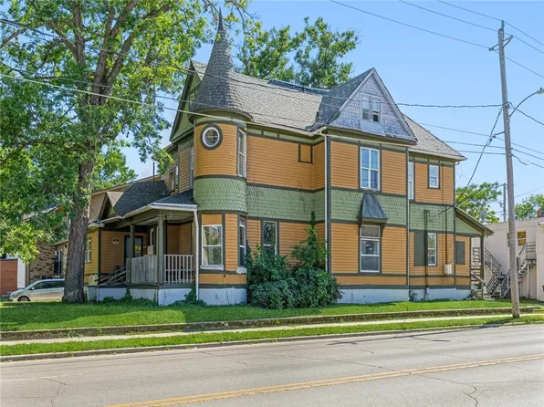 2312 Forest Ave, Des Moines, IA 50311
