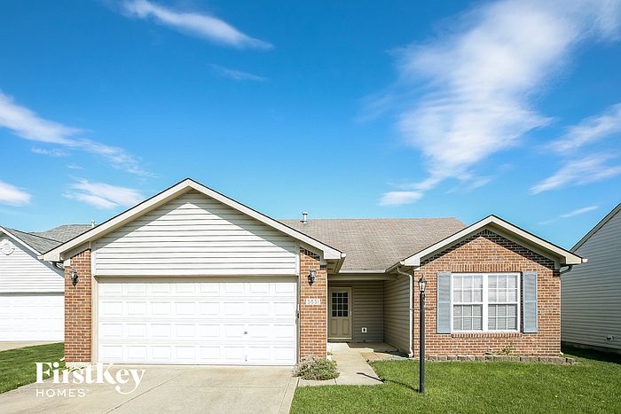 1st image of 5651 Wood Hollow Dr
