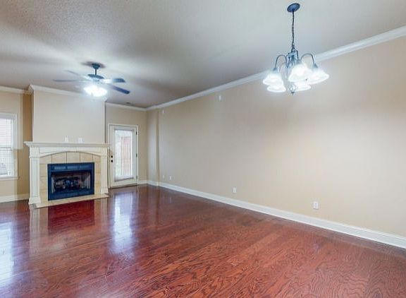 5th image of 4122 Cottage Square Way #11