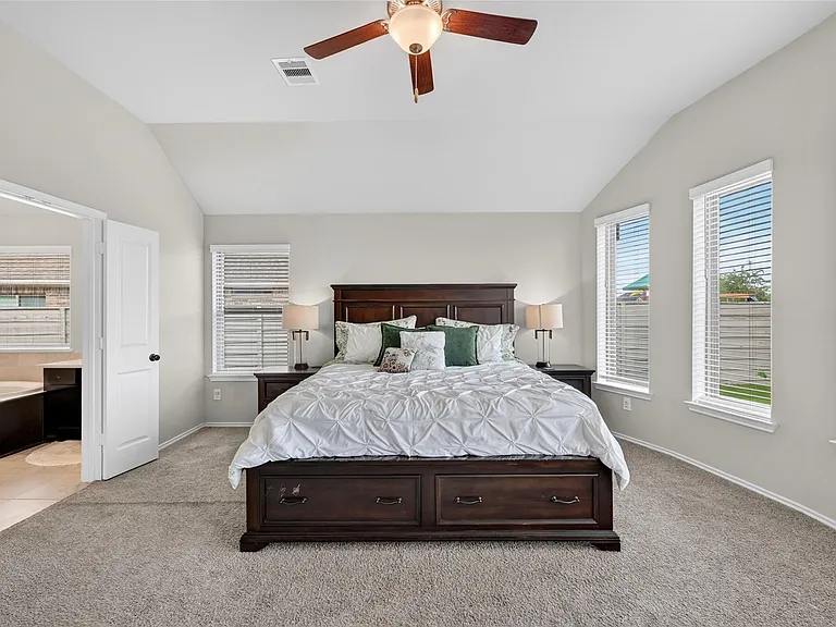 4731 Cedar Butte Ln — Photo 20