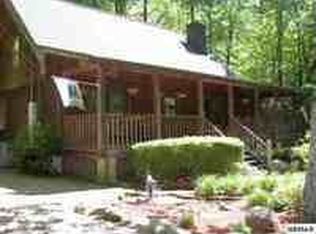 4442 E Scenic Dr, Gatlinburg, TN 37738