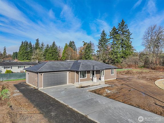 2nd image of 7 Hobble Creek Street