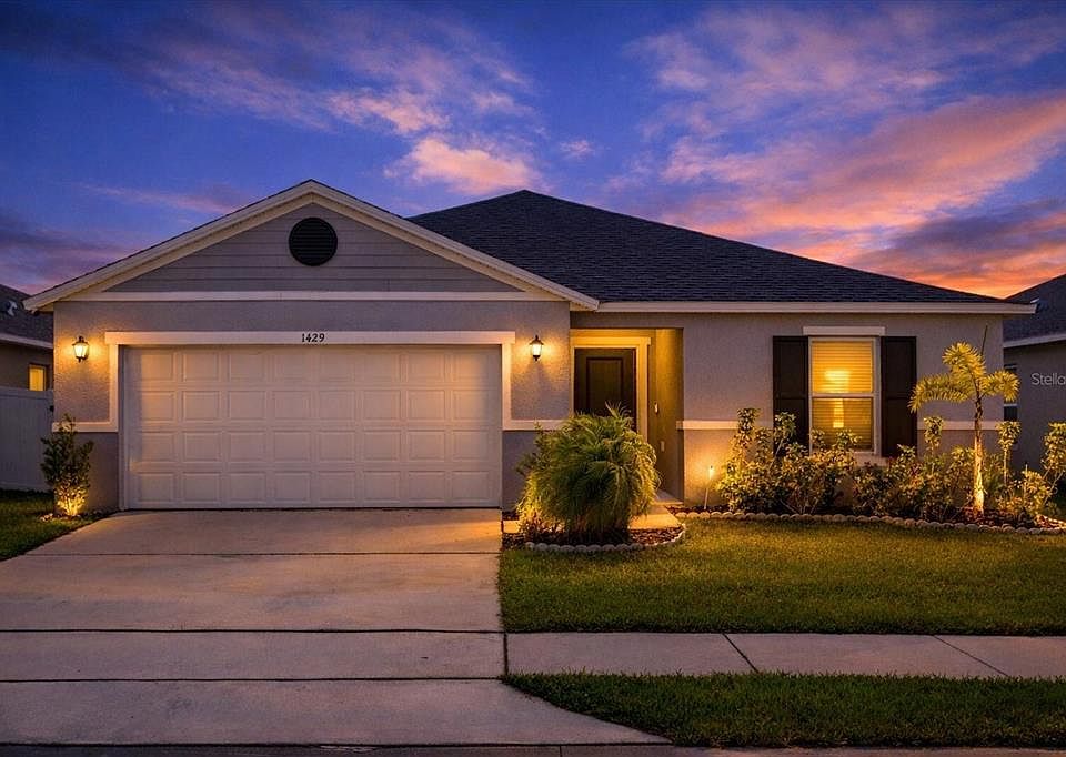 1st image of 1429 MATTIE POINTE LANE