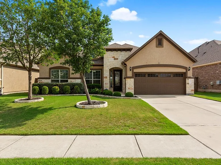 15904 Jeffs Ln — Photo 2