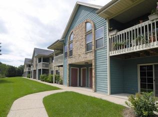 The Glens of Waukesha, Waukesha, WI 53189