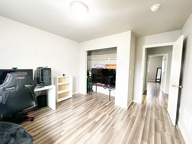 2104 SE Polar Star Way — Photo 28