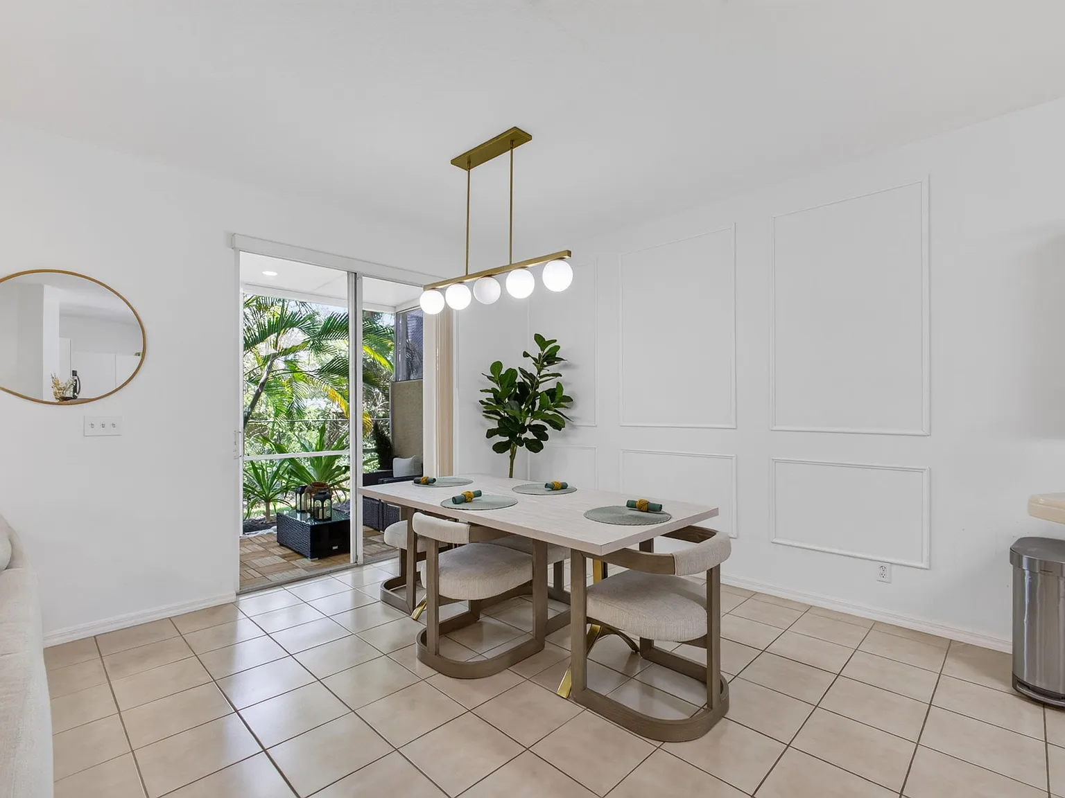 3 bed, 2.5 bath, 2214 sqft, $3,850 — Photo 4