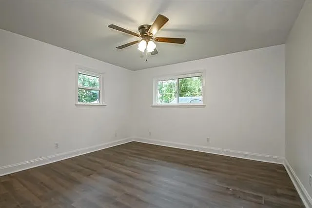 42164 Garden Dr — Photo 12