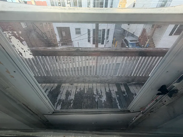 9 Shepherd Ave #2A — Photo 31