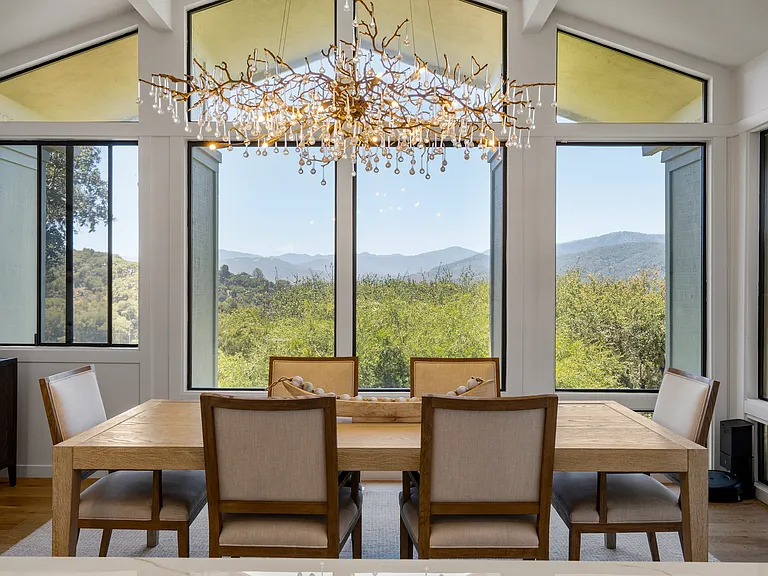 13350 Middle Canyon Rd — Photo 2