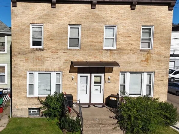 500 Maplewood Ave #2, Ambridge, PA 15003