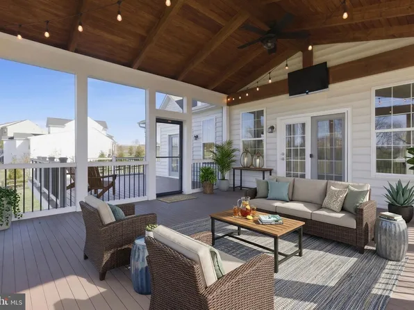 14997 Lynnford Ct, Waterford, VA 20197