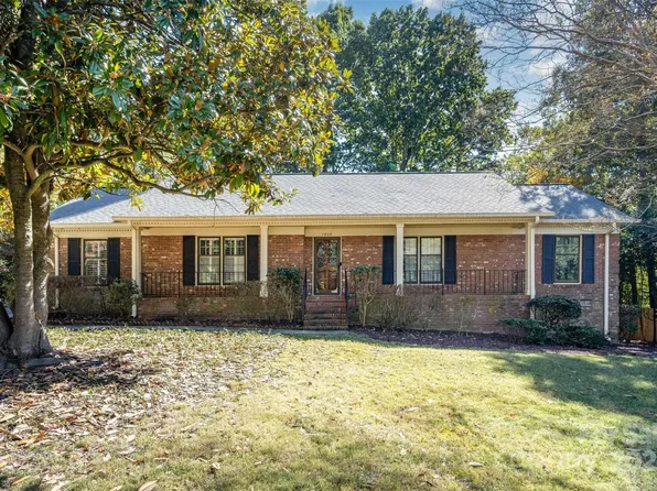 7806 Snowden Ln, Charlotte, NC 28270