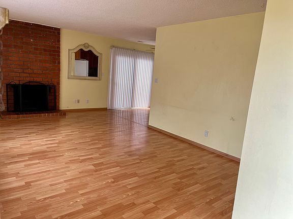 5th image of 2201 Medallion Dr APT 1