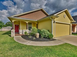 2005 Royal Ct, Bellville, TX 77418
