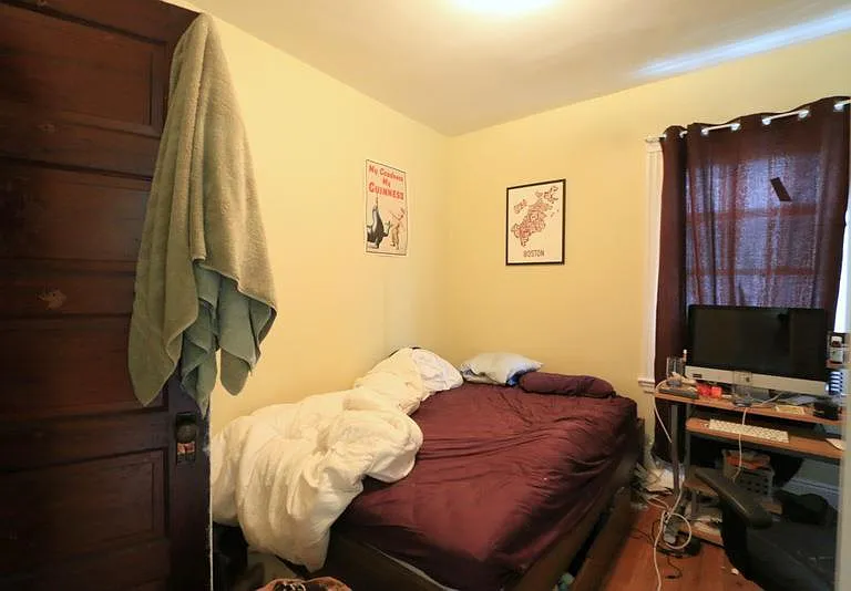 18 Park Ave #2 — Photo 16