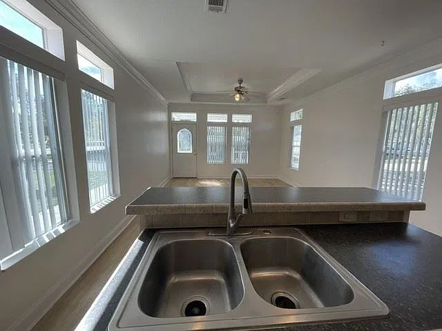 1 bed, 1.0 bath, 840 sqft, $1,499 — Photo 4