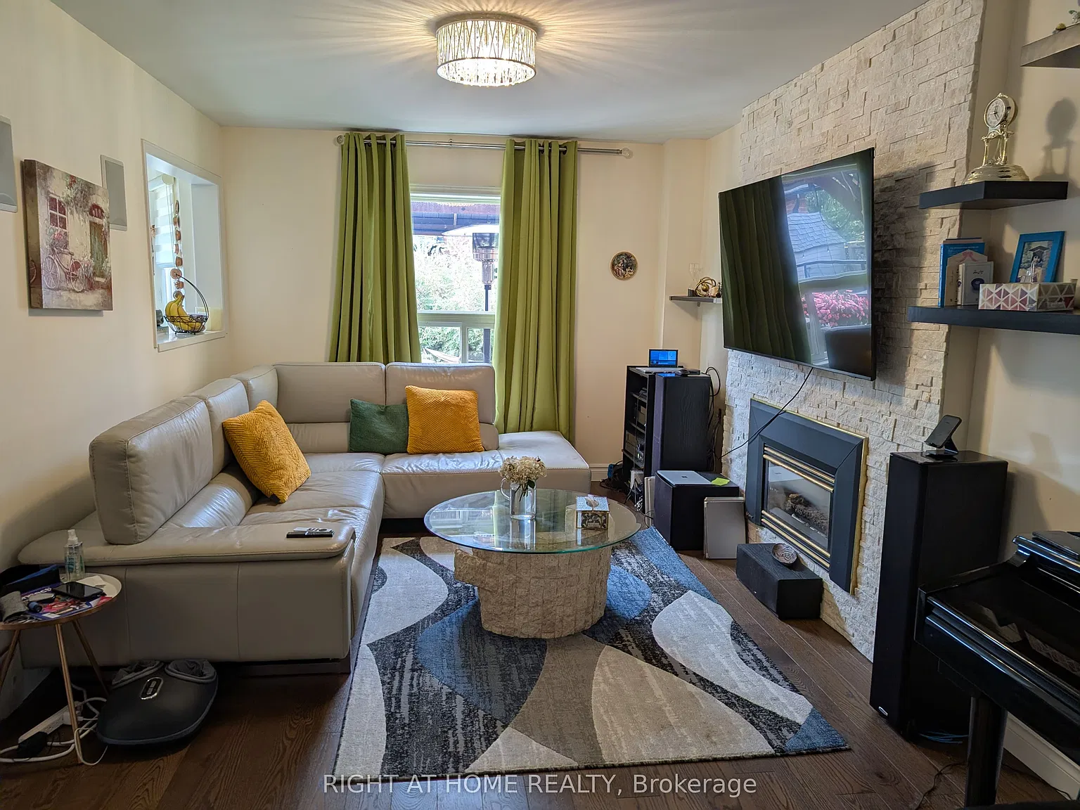 3 bed, $3,500 — Photo 4