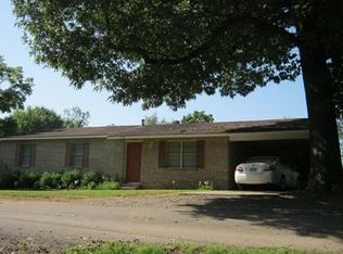 910 Riddell St, Clarksville, AR 72830