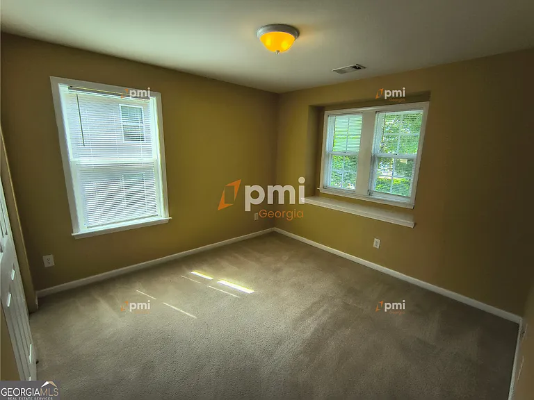 350 Fairmont Way — Photo 9