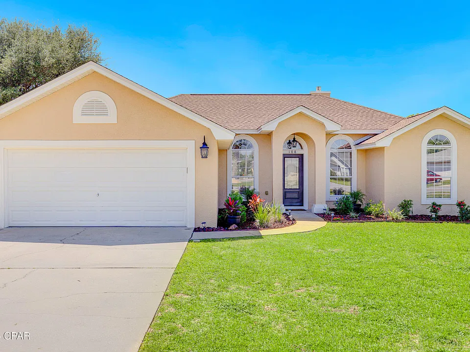 108 Leeward Way