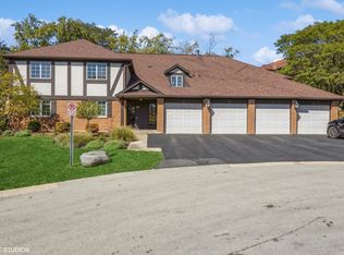 20 Sauk Trl APT 4, La Grange, IL 60525