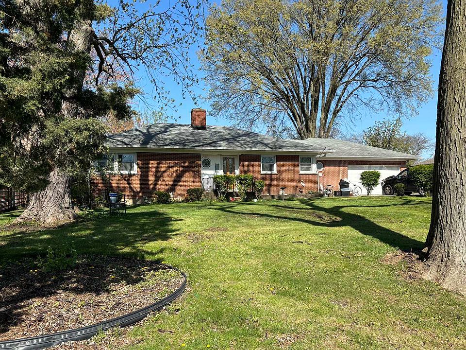 2nd image of 6N480 Lloyd Ave