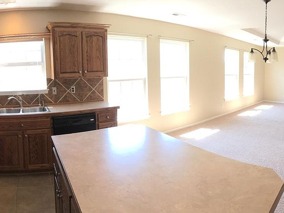 2nd image of 2317 Willow Pointe Cir