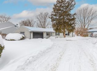 117 Oxford Rd, Bolingbrook, IL 60440