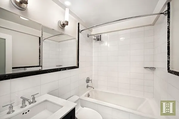 Rented by Halstead Real Estate | media 35