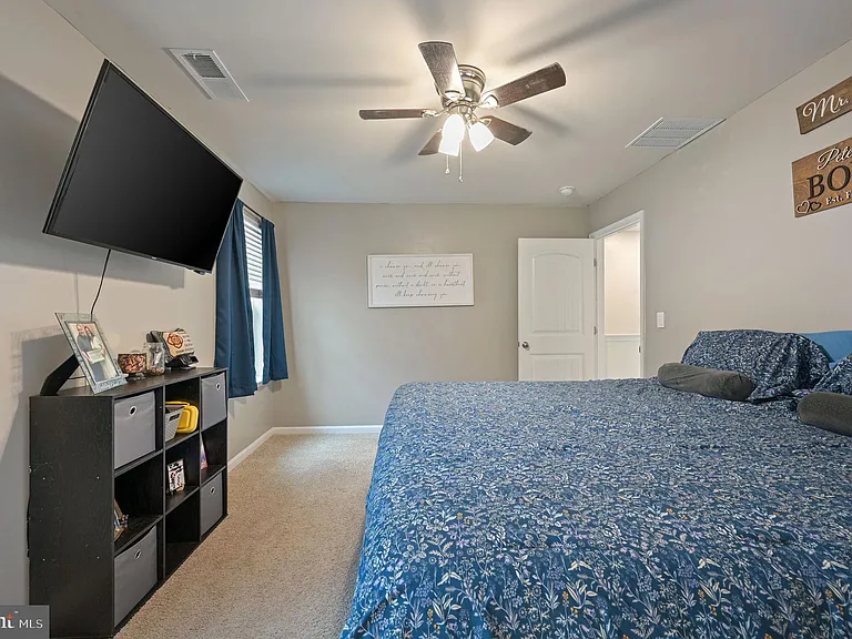 504 Currant Cir — Photo 14