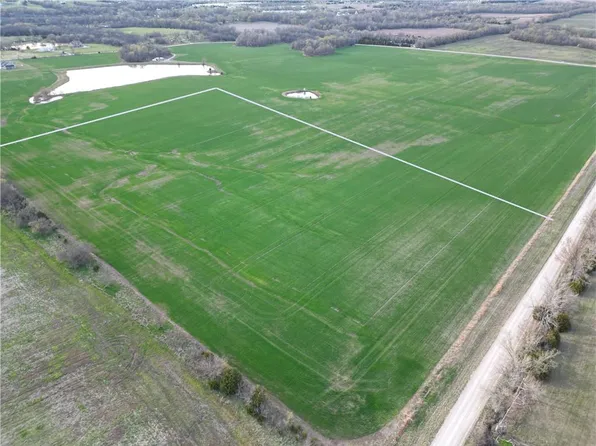 Lone Elm Rd, Paola, KS 66071