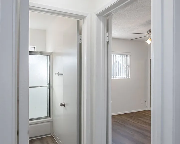 1268 Mariposa St — Photo 39