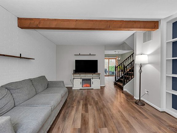 4th image of 5821 Ashby Ct