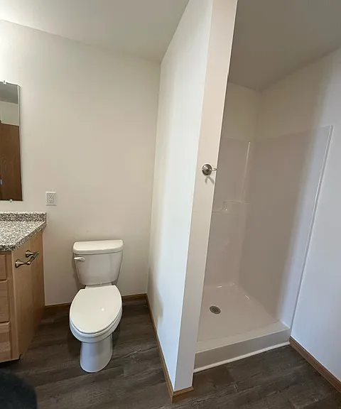 835 E Wisconsin St #604 — Photo 6