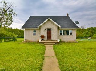 475 Washington Dr, Walnutport, PA 18088