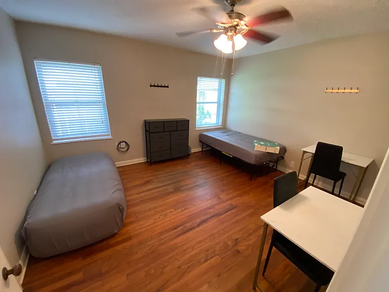 2285 Long St #3 — Photo 1