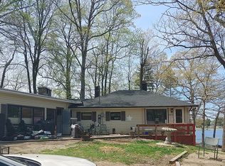 9573 N Hiawatha Ln, Syracuse, IN 46567