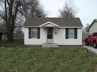 3041 W Olive St, Springfield, MO 65802
