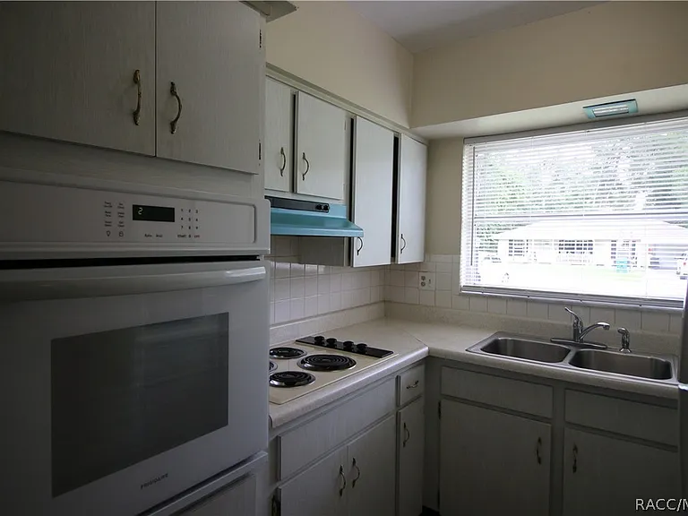 6246 E Waverly St — Photo 13