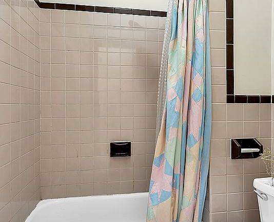 5th image of 105 Monitor St #2FAM