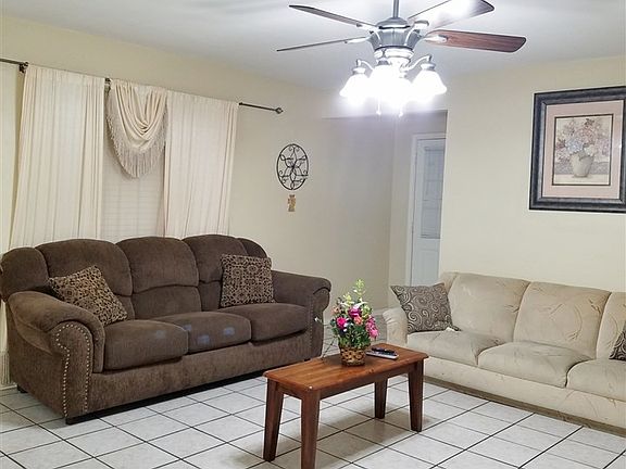 2nd image of 302 Mescalero Dr