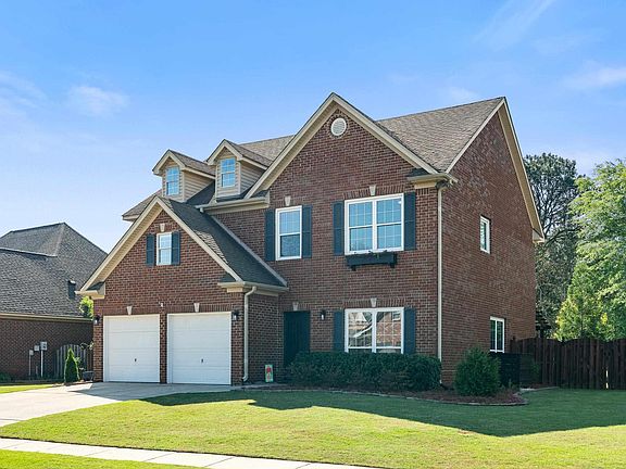 2nd image of 901 Old Cahaba Dr