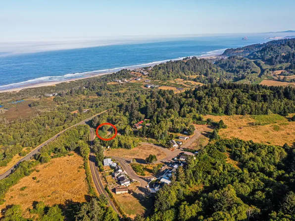 4700 Rollo Dr, Neskowin, OR 97149