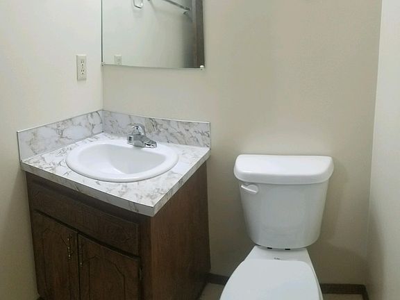 1/2 Bath