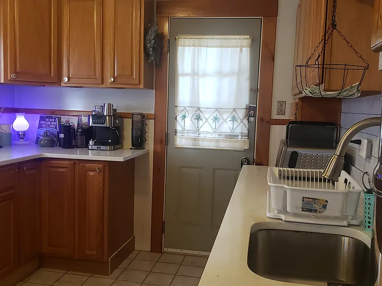 123 Atlantic St #1 — Photo 7