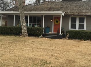 304 W Alameda St, Iowa Park, TX 76367