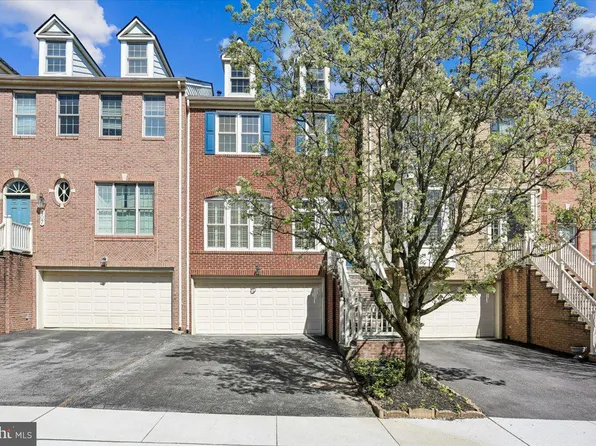 405 Winding Rose Dr, Rockville, MD 20850